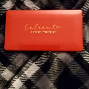 Caliente Artist Couture Eyeshadow